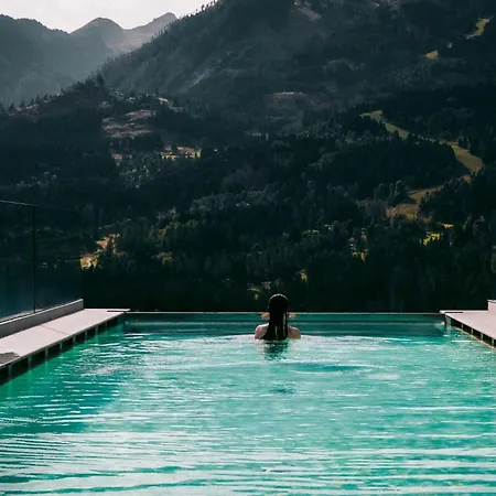 La Roccia Wellness Hotel-3